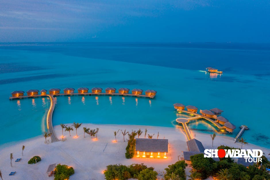 luxury maldives resort