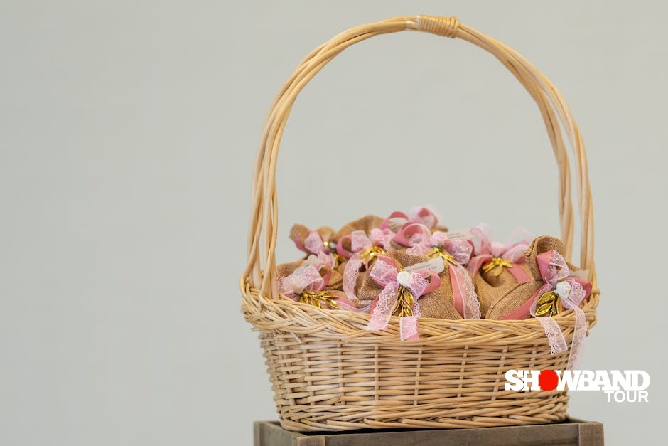 traditional gifts for guests
