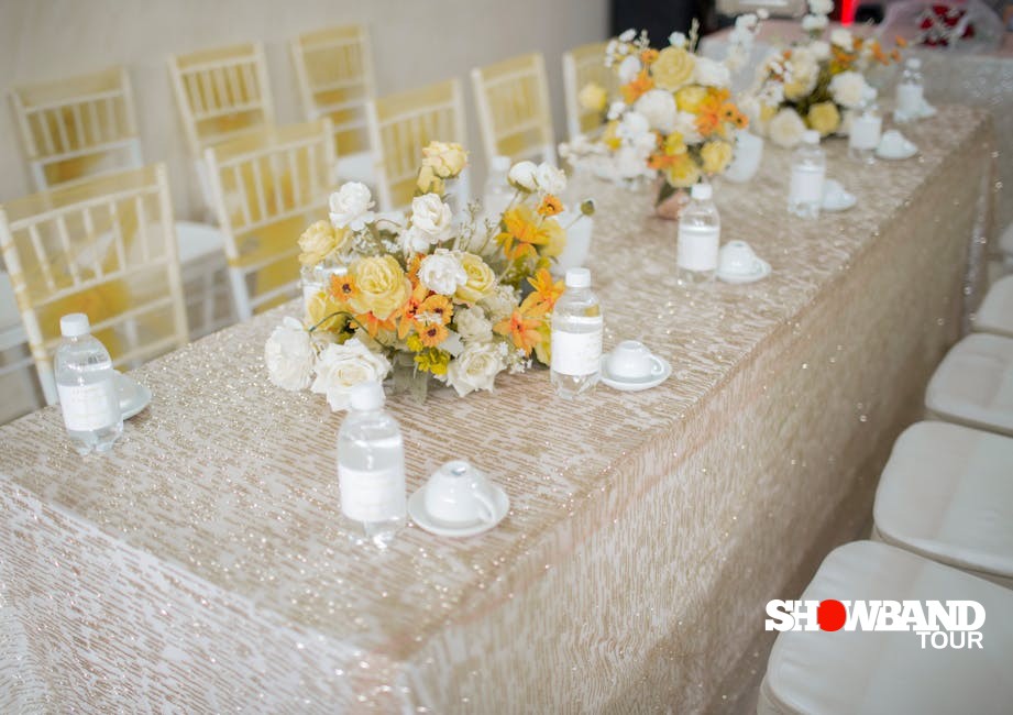 table arrangement for wedding
