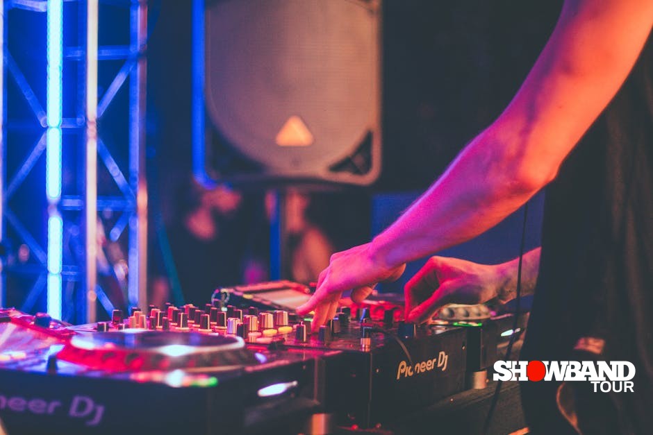 DJ performance