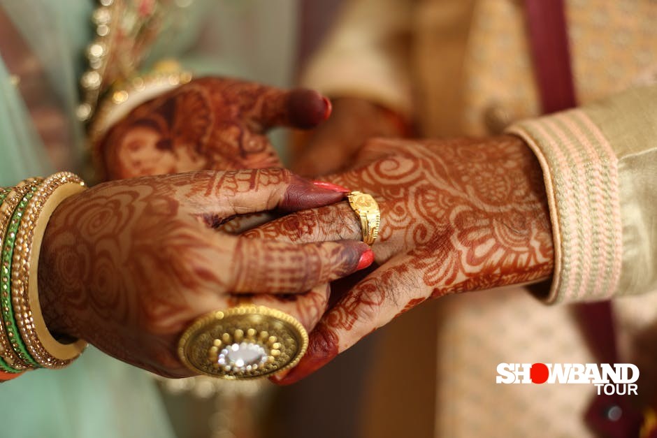 engagement ceremony in restaurant