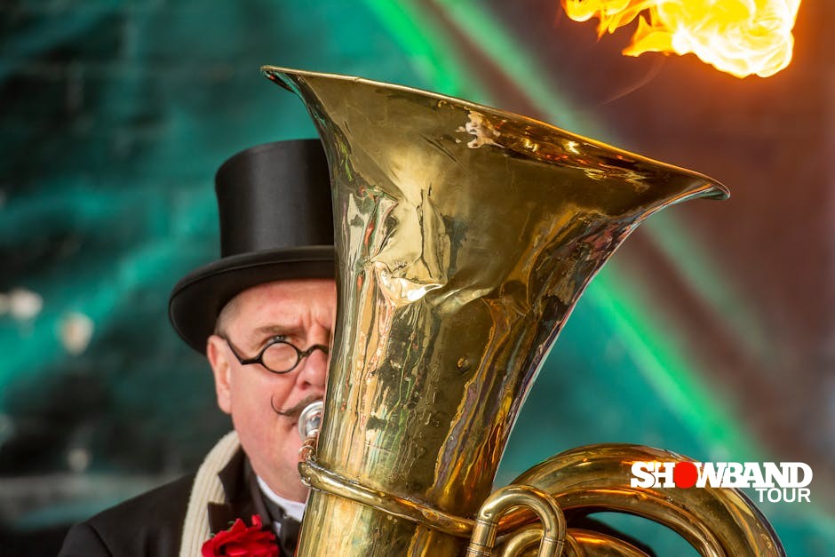 showman performance